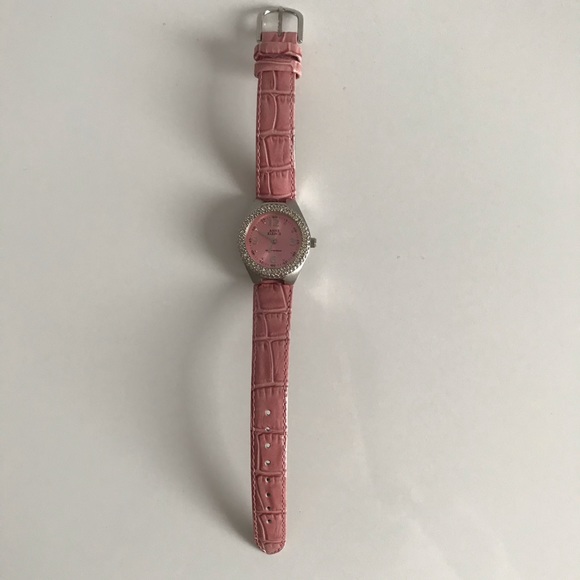 NWOT Anne Klein Women’s Faux Diamond Pink Genuine Leather Strap Watch Y2K 90s - Picture 3 of 13